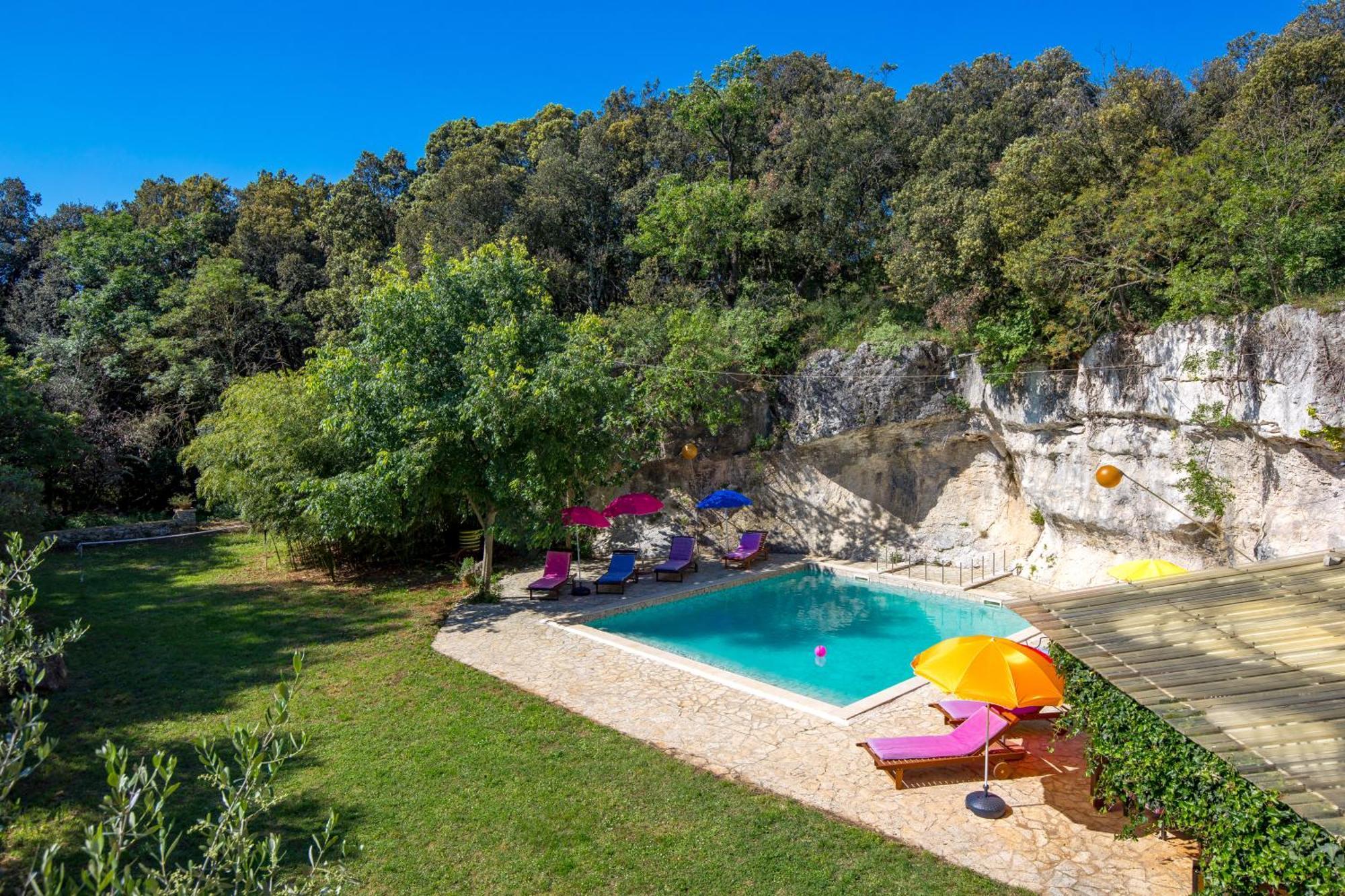 Holiday House Cave Romana Pula Exteriör bild